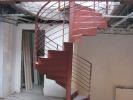 Výroba a montáž točitého a rovného schodiště v Praze v Pařížské ulici [neues Fenster]