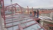 Nadstavba bytového domu - ocelová konstrukce [neues Fenster]